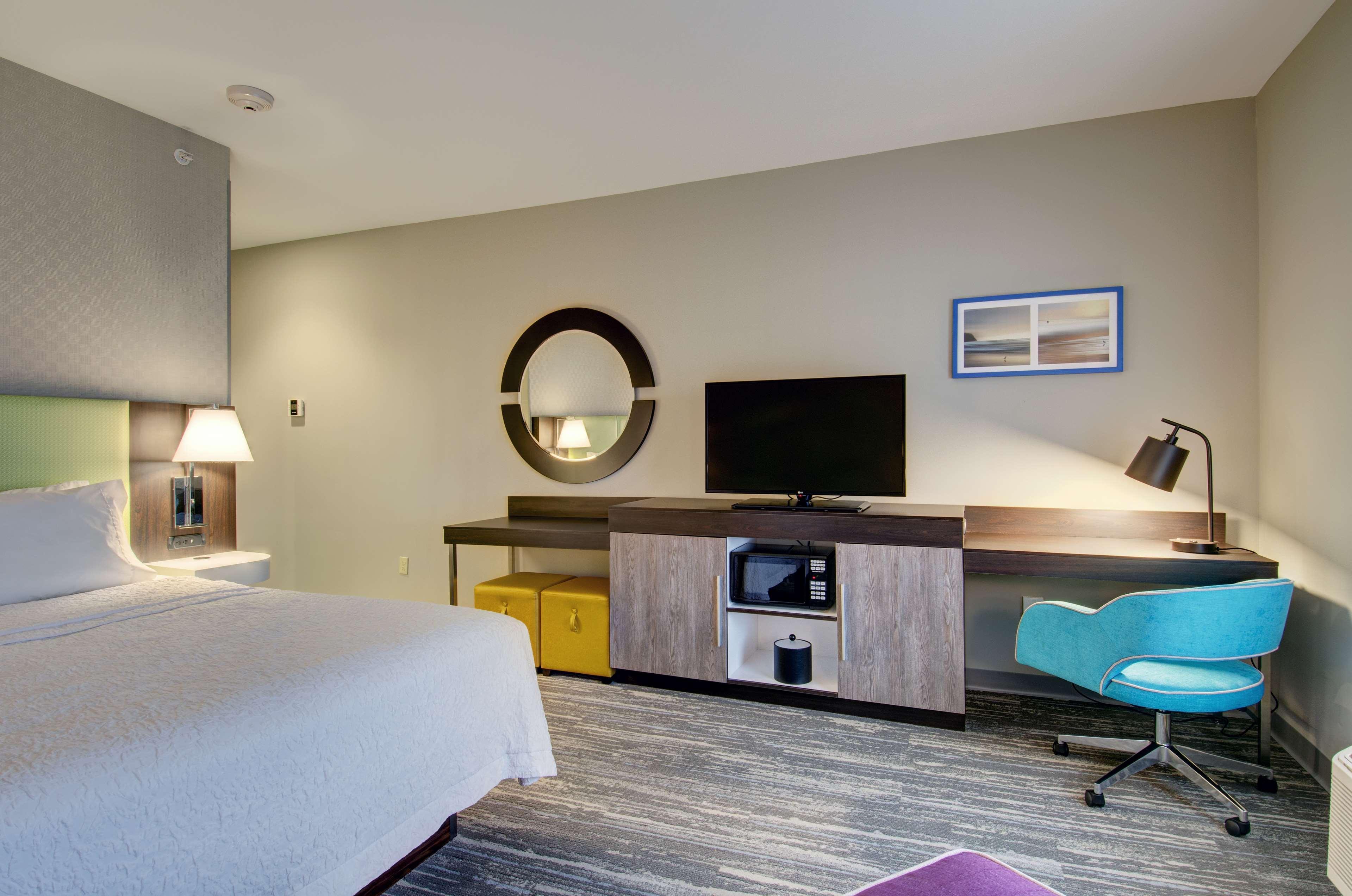 Hampton Inn & Suites Boston/Stoughton Extérieur photo